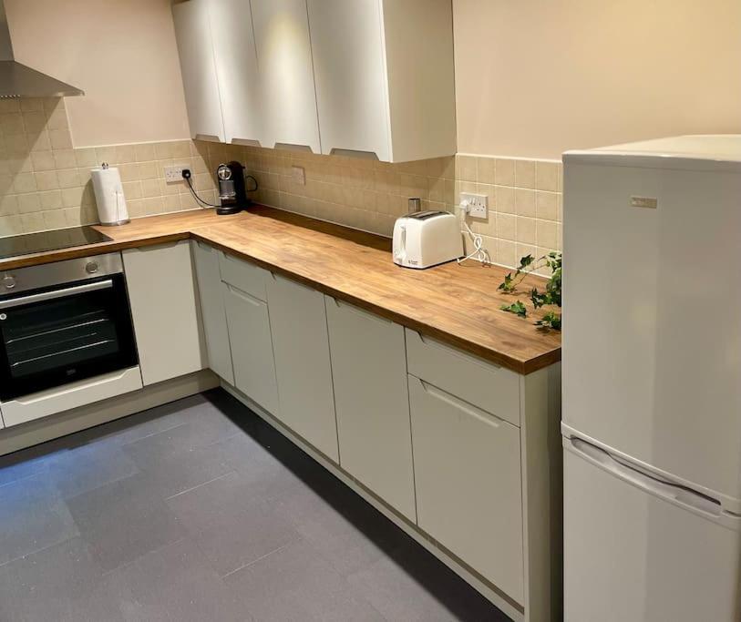 Vennel Street Apartments Stewarton المظهر الخارجي الصورة