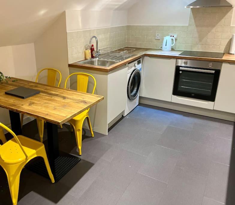 Vennel Street Apartments Stewarton المظهر الخارجي الصورة